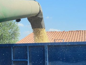 Preciosa Finca en Venta con todos Implementos y Maquinaria