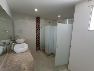 casa condominio en arriendo/venta en los nogales. Cod V11511