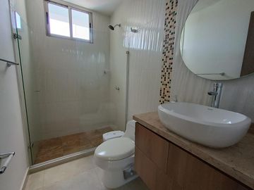 casa condominio en arriendo/venta en los nogales. Cod V11511