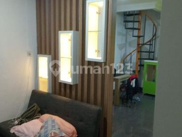 Rumah 2.5 Lantai Model Minimalis Harga Termurah Taman Surya 5