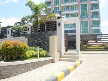 Condo for rent in Cebu City, Padgett Place 1-br 60 sq. m. Interior Designed