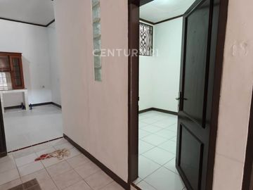Rumah 1 Lantai Harapan Indah 1 Pejuang Bekasi