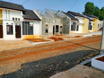 RUMAH MURAH LOK STRATEGIS AMAN NYAMAN,, UNIT TERBATAS!!!!