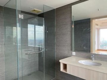 Apartement Mewah One East Residence Raya Kertajaya Surabaya