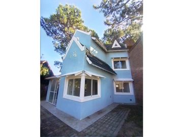 Venta Excelente Chalet 6 Amb, En B° Hipocampo - RETASADA