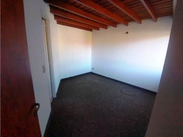 Venta Excelente Chalet 6 Amb, En B° Hipocampo - RETASADA