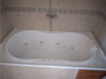 Venta Excelente Chalet 6 Amb, En B° Hipocampo - RETASADA