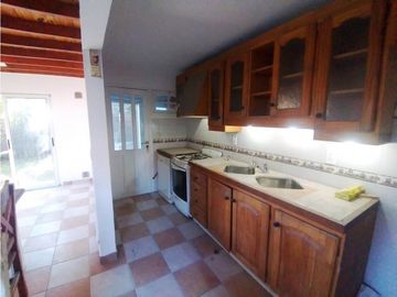 Venta Excelente Chalet 6 Amb, En B° Hipocampo - RETASADA