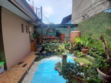 5 Bedroom House for sale