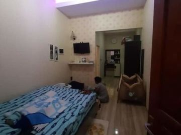 5 Bedroom House for sale