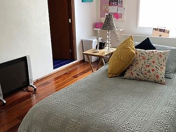 Casa con Jardín cerca de San Jerónimo y Supervía