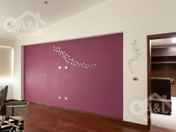 Residencia en Venta en Fraccionamiento Loma Esmeralda  Animas