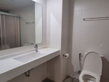 2 Bedroom Condo for sale at U Delight Residence Riverfront Rama 3