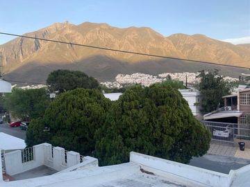 Casa en venta en zona Sur de Monterrey