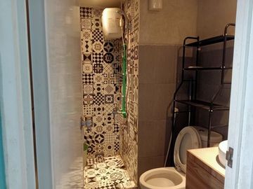 Rapi!!! unit 2br jadi 1br Fullfurnished, Greenbay Pluit!