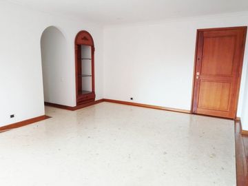 PR13734 APARTAMENTO EN VENTA SECTOR AGUACATALA