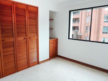 PR13734 APARTAMENTO EN VENTA SECTOR AGUACATALA