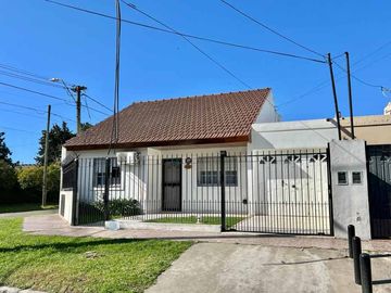 Chalet PH en venta en Ituzaingo Norte