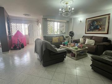 Venta Casa En Bucaramanga -  Barrio Cabecera del Llano. Cod V9336