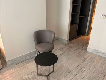 Alquiler/Venta de Moderno y Lujoso Apto en Bella Vista (MM)