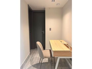 Alquiler/Venta de Moderno y Lujoso Apto en Bella Vista (MM)