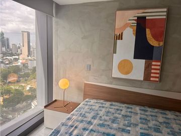 Alquiler/Venta de Moderno y Lujoso Apto en Bella Vista (MM)