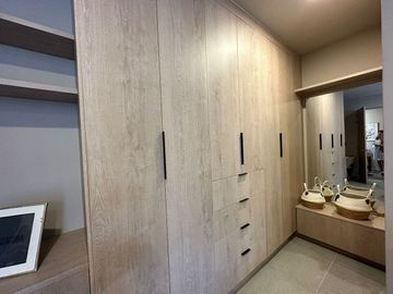 Se Vende Residencia de Autor en La Espiga Residencial, 4ta Recamara en PB..