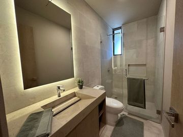 Se Vende Residencia de Autor en La Espiga Residencial, 4ta Recamara en PB..