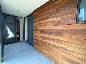 Se Vende Residencia de Autor en La Espiga Residencial, 4ta Recamara en PB..