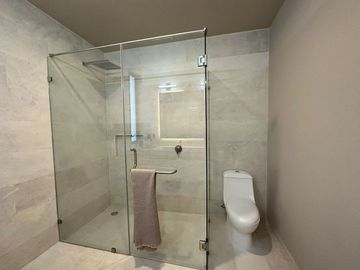Se Vende Residencia de Autor en La Espiga Residencial, 4ta Recamara en PB..