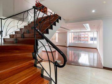 apartamento en venta en chico norte iii sector. Cod V23953