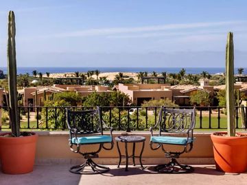 Casa con jardín, jacuzzi, terraza y area de almacenamiento, Pacific ocean, venta