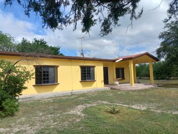 QUINTA EN VENTA EN PESQUERIA