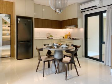 Rumah Mewah Carson Gading Serpong Harga Murah 3 Kamar Tidur Dekat Tol