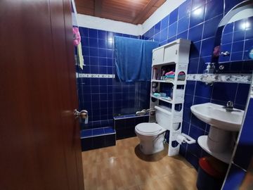 CASA EN VENTA EN SAMARIA/PEREIRA