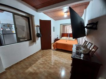 CASA EN VENTA EN SAMARIA/PEREIRA