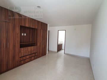 Casa 4 recámaras, entrega inmediada. Cerrada Vigilancia 24/7, El Pueblito