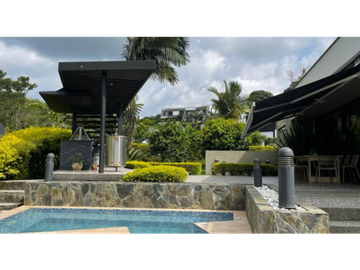 VENTA DE CASA CAMPESTRE ARMENIA 1530 M2 $3'300.000.000