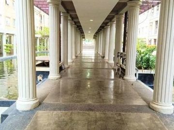 Dijual unit Furnished Apartemen di Kemayoran, Jakarta Pusat Lokasi Strategis