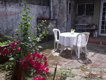 CASA ESTILO COLONIAL   C/COCHERA/