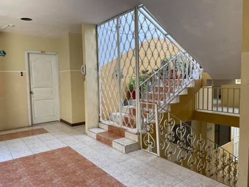 Vendo edificio central rentero en Loja