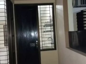 Rumah Nuansa Asri Cipadu Dalam Perumahan Siap Huni