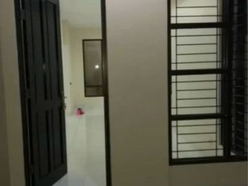 Rumah Nuansa Asri Cipadu Dalam Perumahan Siap Huni