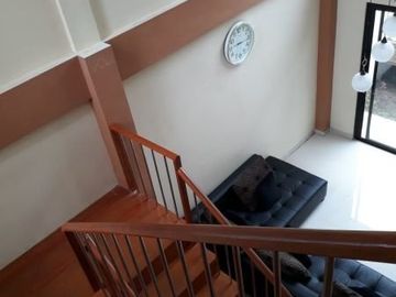RUMAH MEWAH 2 LANTAI KISARAN DEKAT UGM JOGJA