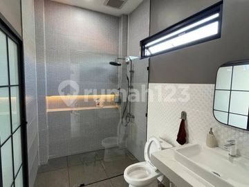Rumah.cantik Arcamanik Dekat Antapani Bandung