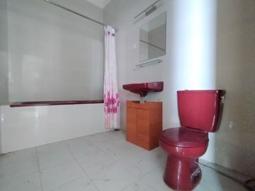 Modern Single House di Kemang dg Privat Pool & Taman Kondisi Unfurnished HSE-A0587