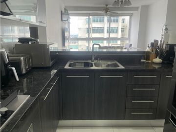 SE VENDE APARTAMENTO EN PH PACIFIC PARK A SOLO $ 227,600.00