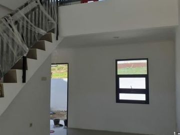 Rumah 2 Lantai Harga 1 Lantai di Kemang Bogor