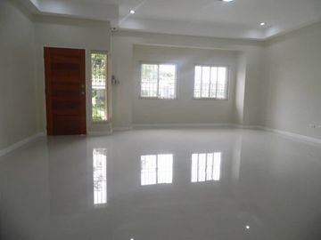 Spacious Bungalow Type House and Lot for Rent in Sto. Doming