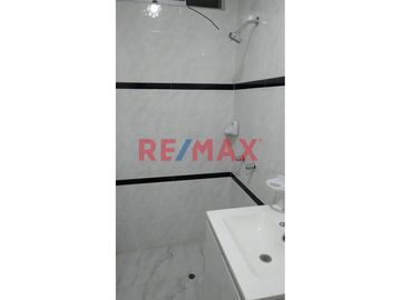 ✨ ¡Exclusivo Departamento Flat en Venta! ✨

Ubicado en la tranquila zona de la Urb. Polifapa - Monterrico I, Chiclayo, este moderno departamento es